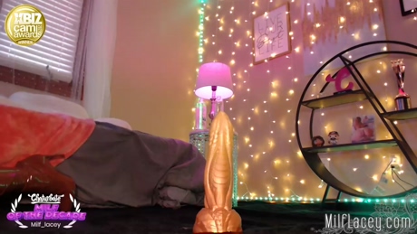 milf_lacey  13-04-2022